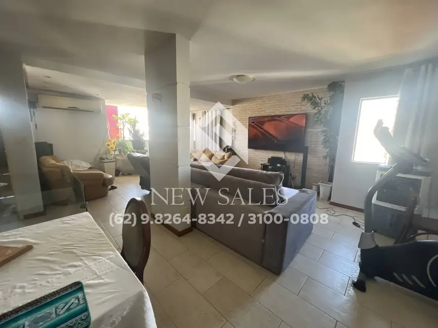 Foto 2 de Cobertura com 3 quartos à venda, 180m2 em Setor Bela Vista, Goiania - GO