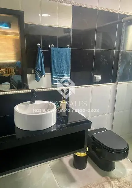 Foto 3 de Casa com 3 quartos à venda, 260m2 em Loteamento Portal do Sol I, Goiania - GO