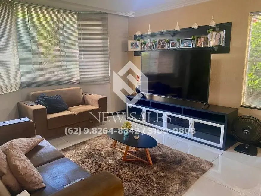 Foto 1 de Casa com 3 quartos à venda, 260m2 em Loteamento Portal do Sol I, Goiania - GO