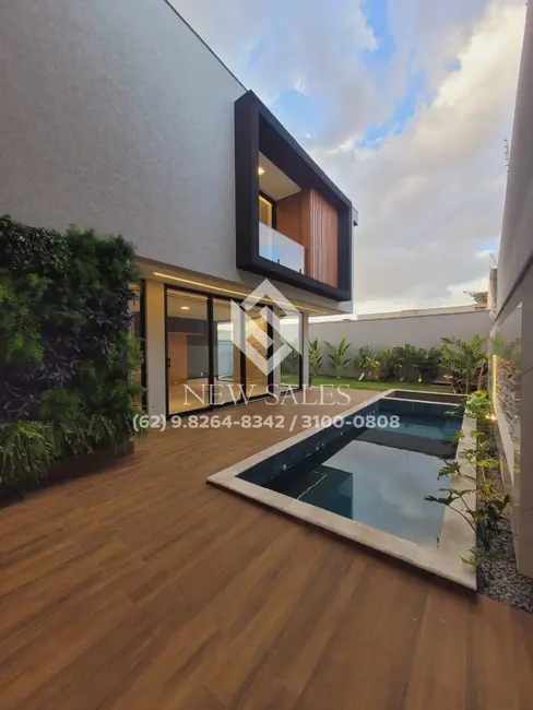 Foto 1 de Casa com 5 quartos à venda, 360m2 em Moinho dos Ventos, Goiania - GO