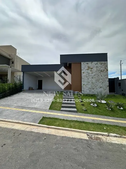 Foto 2 de Casa com 3 quartos à venda, 198m2 em Senador Canedo - GO