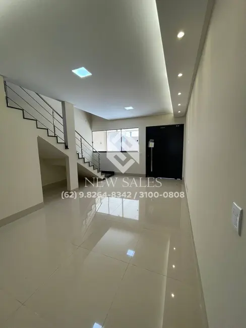 Casa com 4 quartos à venda, 240m2 em Jardim Planalto, Goiania - GO - imagem 2 Foto 2 de Casa com 4 quartos à venda, 240m2 em Jardim Planalto, Goiania - GO
