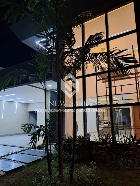 Foto 1 de Casa com 3 quartos à venda, 230m2 em Moinho dos Ventos, Goiania - GO