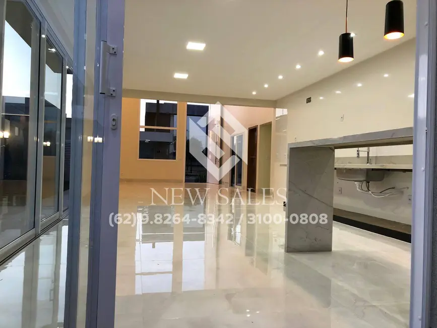 Casa com 4 quartos à venda, 212m2 em Residencial Goiânia Golfe Clube, Goiania - GO - imagem 9 Foto 9 de Casa com 4 quartos à venda, 212m2 em Residencial Goiânia Golfe Clube, Goiania - GO