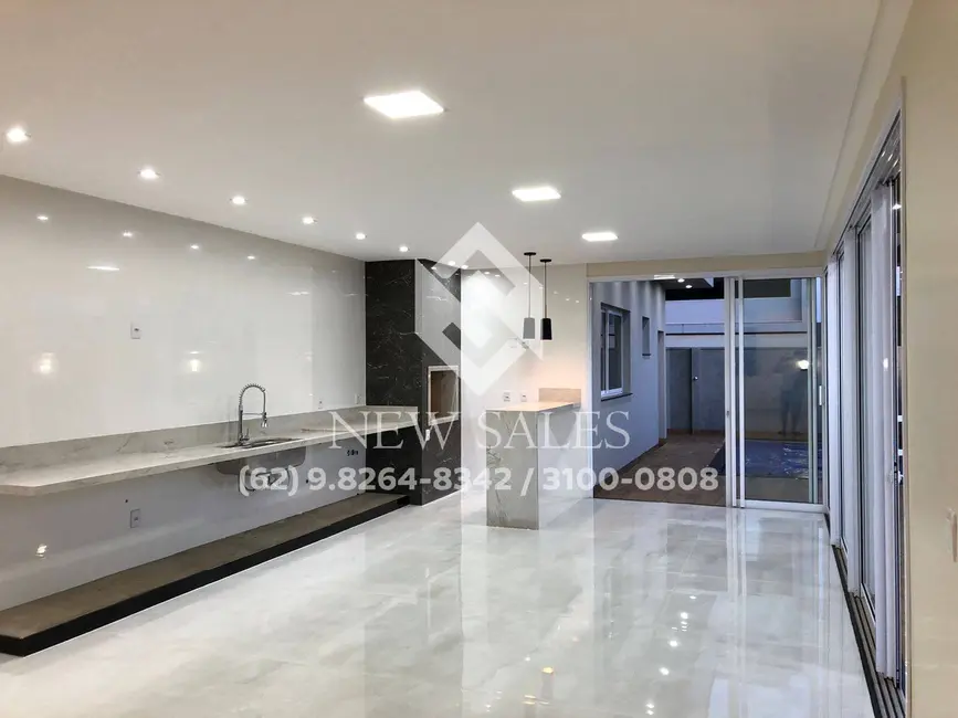 Casa com 4 quartos à venda, 212m2 em Residencial Goiânia Golfe Clube, Goiania - GO - imagem 7 Foto 7 de Casa com 4 quartos à venda, 212m2 em Residencial Goiânia Golfe Clube, Goiania - GO