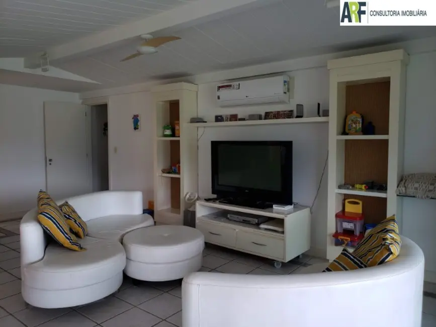 Apartamento com 3 quartos à venda, 104m2 em Mangaratiba - RJ - imagem 5 Foto 5 de Apartamento com 3 quartos à venda, 104m2 em Mangaratiba - RJ