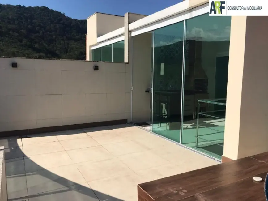 Casa com 3 quartos à venda, 153m2 em Mangaratiba - RJ - imagem 3 Foto 3 de Casa com 3 quartos à venda, 153m2 em Mangaratiba - RJ