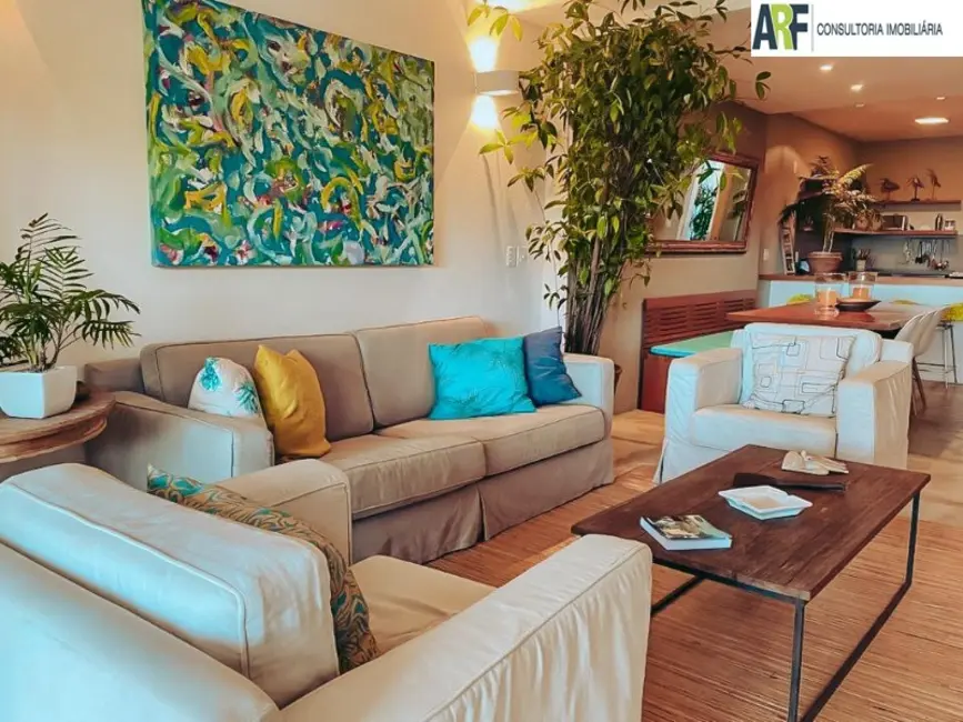 Foto 5 de Casa de Condomínio com 3 quartos à venda, 120m2 em Angra Dos Reis - RJ