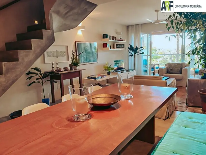 Casa de Condomínio com 3 quartos à venda, 120m2 em Angra Dos Reis - RJ - imagem 7 Foto 7 de Casa de Condomínio com 3 quartos à venda, 120m2 em Angra Dos Reis - RJ