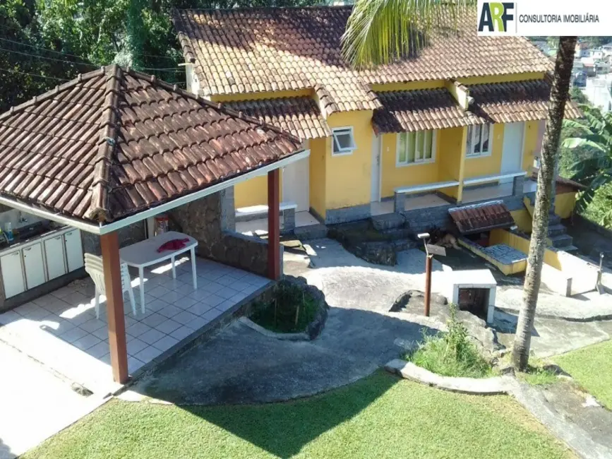 Casa com 2 quartos à venda, 157m2 em Mangaratiba - RJ - imagem 4 Foto 4 de Casa com 2 quartos à venda, 157m2 em Mangaratiba - RJ