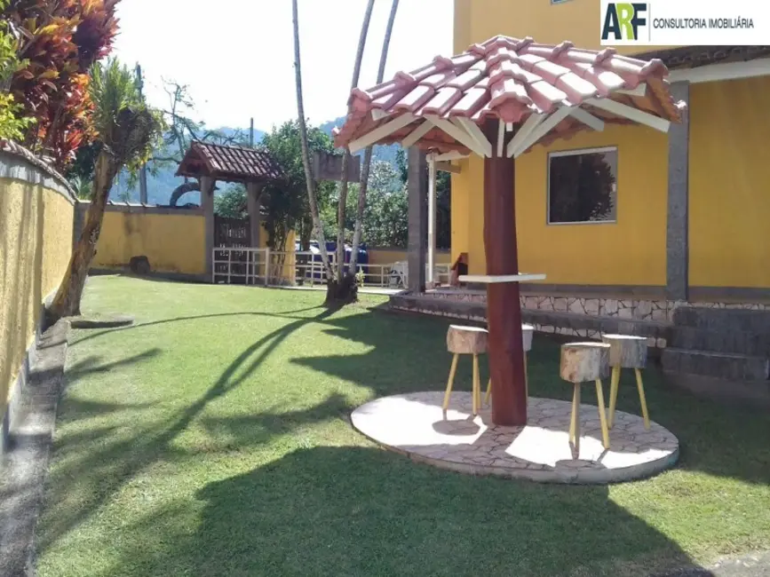 Casa com 2 quartos à venda, 157m2 em Mangaratiba - RJ - imagem 3 Foto 3 de Casa com 2 quartos à venda, 157m2 em Mangaratiba - RJ