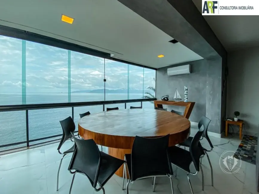 Apartamento com 5 quartos à venda, 300m2 em Mangaratiba - RJ - imagem 7 Foto 7 de Apartamento com 5 quartos à venda, 300m2 em Mangaratiba - RJ