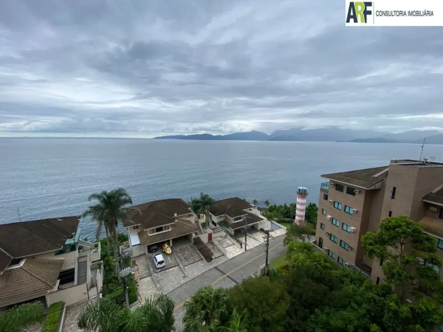 Foto 9 de Apartamento com 4 quartos à venda, 159m2 em Mangaratiba - RJ