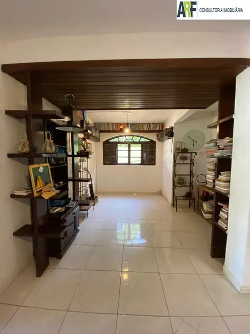 Foto 8 de Casa com 4 quartos à venda, 1500m2 em Vila Velha, Angra Dos Reis - RJ
