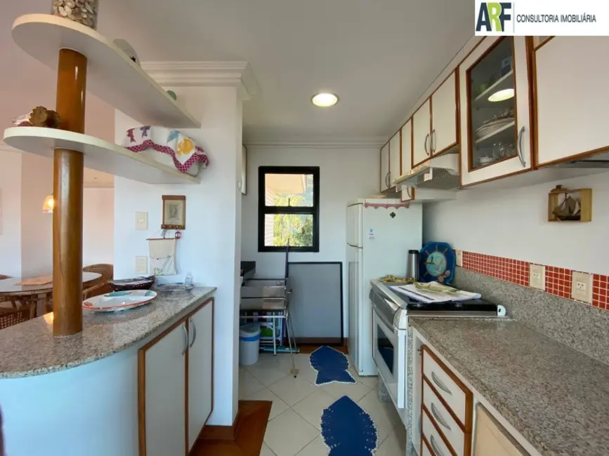 Foto 9 de Apartamento com 2 quartos à venda, 86m2 em Mangaratiba - RJ