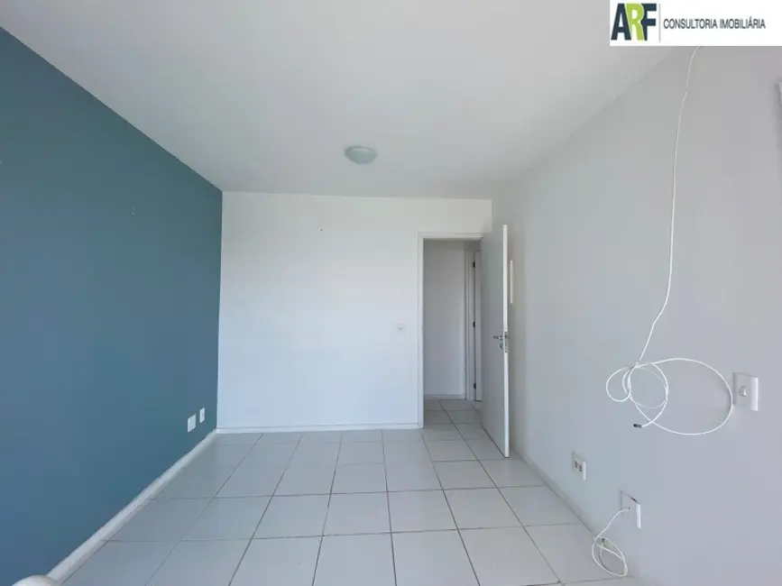 Foto 9 de Apartamento com 3 quartos à venda, 100m2 em Mangaratiba - RJ