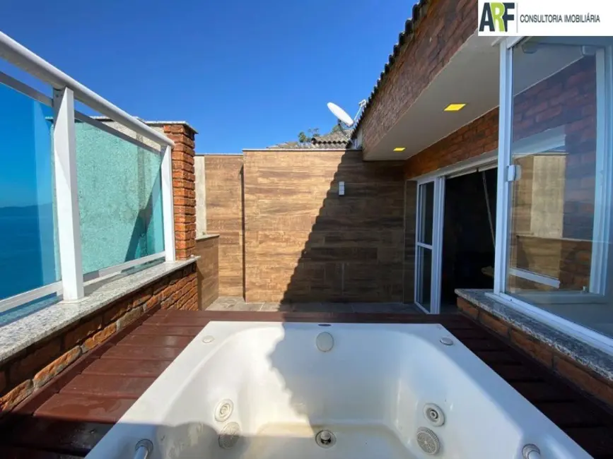 Foto 4 de Apartamento com 3 quartos à venda, 100m2 em Mangaratiba - RJ