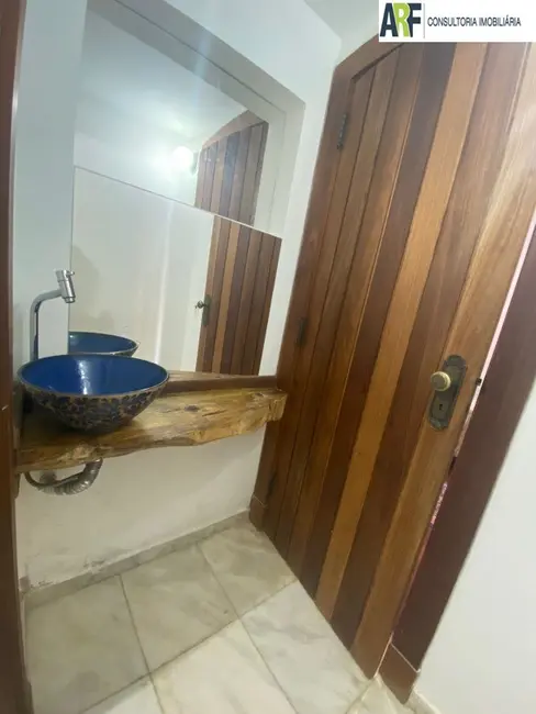 Sala Comercial com 5 quartos à venda, 1400m2 em Centro, Mangaratiba - RJ - imagem 8 Foto 8 de Sala Comercial com 5 quartos à venda, 1400m2 em Centro, Mangaratiba - RJ