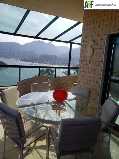 Foto 9 de Apartamento com 4 quartos à venda, 190m2 em Mangaratiba - RJ