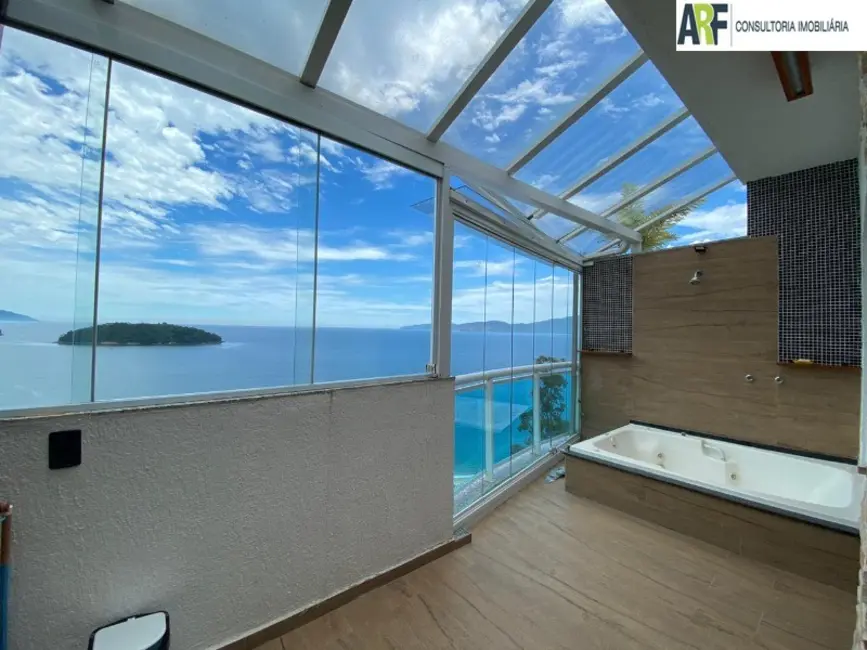 Apartamento com 3 quartos à venda, 144m2 em Mangaratiba - RJ - imagem 8 Foto 8 de Apartamento com 3 quartos à venda, 144m2 em Mangaratiba - RJ