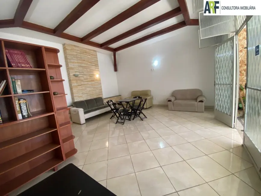 Casa com 5 quartos à venda, 432m2 em Mangaratiba - RJ - imagem 3 Foto 3 de Casa com 5 quartos à venda, 432m2 em Mangaratiba - RJ