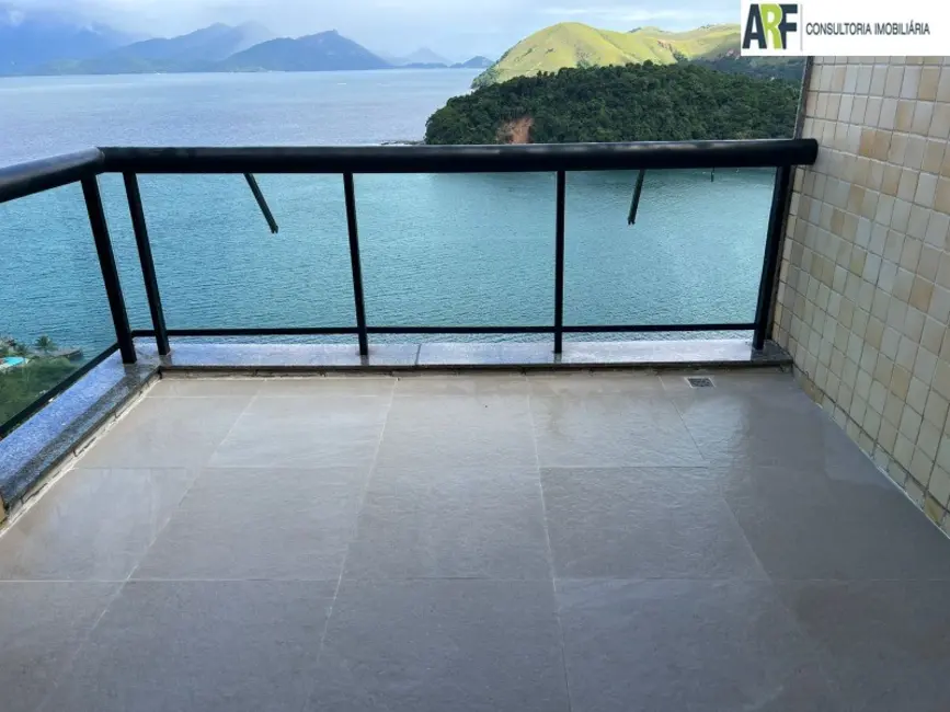 Foto 2 de Apartamento com 2 quartos à venda, 81m2 em Mangaratiba - RJ