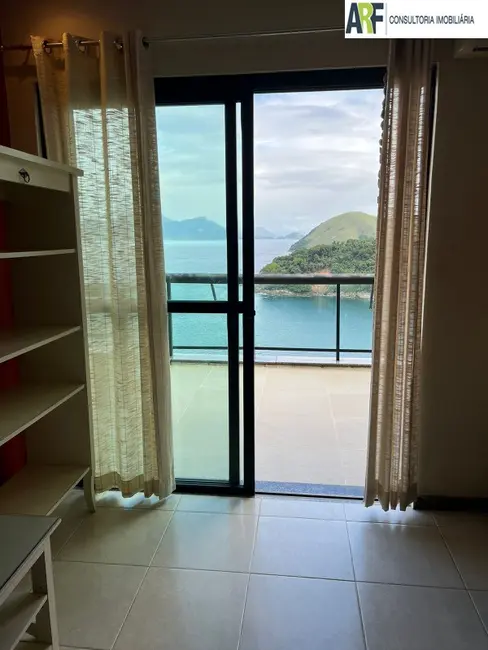 Apartamento com 2 quartos à venda, 81m2 em Mangaratiba - RJ - imagem 3 Foto 3 de Apartamento com 2 quartos à venda, 81m2 em Mangaratiba - RJ