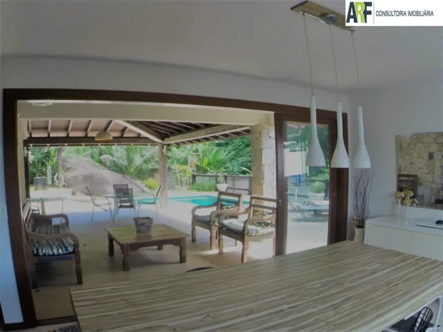 Foto 7 de Casa de Condomínio com 3 quartos à venda, 260m2 em Retiro (Cunhambebe), Angra Dos Reis - RJ