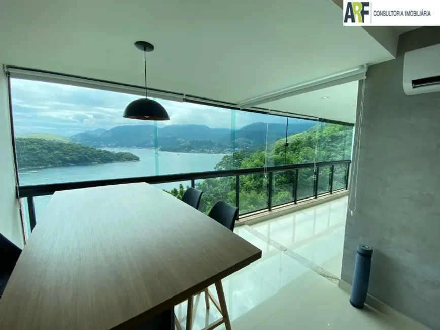 Apartamento com 2 quartos à venda, 80m2 em Mangaratiba - RJ - imagem 3 Foto 3 de Apartamento com 2 quartos à venda, 80m2 em Mangaratiba - RJ