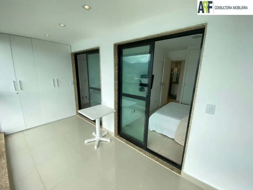 Apartamento com 2 quartos à venda, 80m2 em Mangaratiba - RJ - imagem 6 Foto 6 de Apartamento com 2 quartos à venda, 80m2 em Mangaratiba - RJ