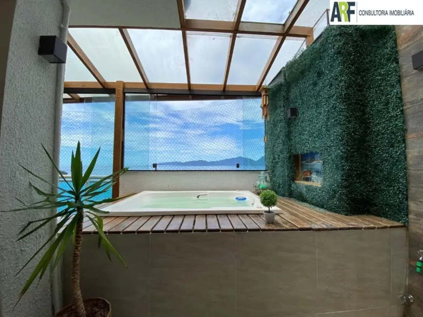 Foto 1 de Apartamento com 2 quartos à venda, 100m2 em Mangaratiba - RJ