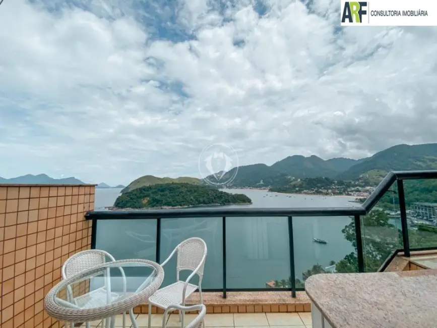 Foto 9 de Apartamento com 2 quartos à venda, 121m2 em Mangaratiba - RJ