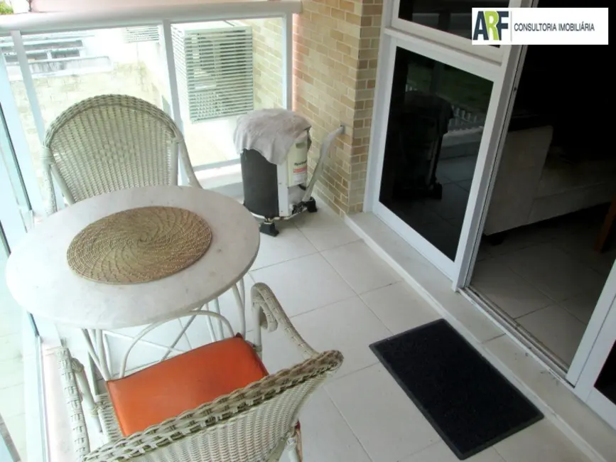 Foto 4 de Apartamento com 2 quartos à venda, 78m2 em Balneário, Angra Dos Reis - RJ
