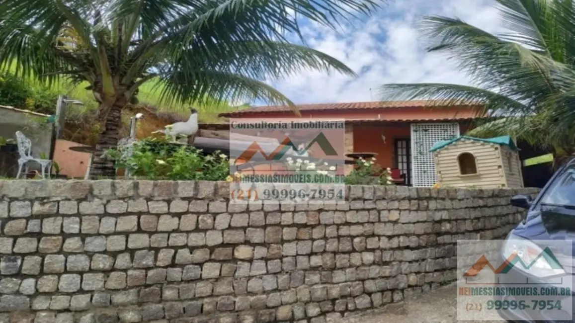 Foto 2 de Casa de Condomínio com 3 quartos à venda, 120m2 em Flamengo, Marica - RJ
