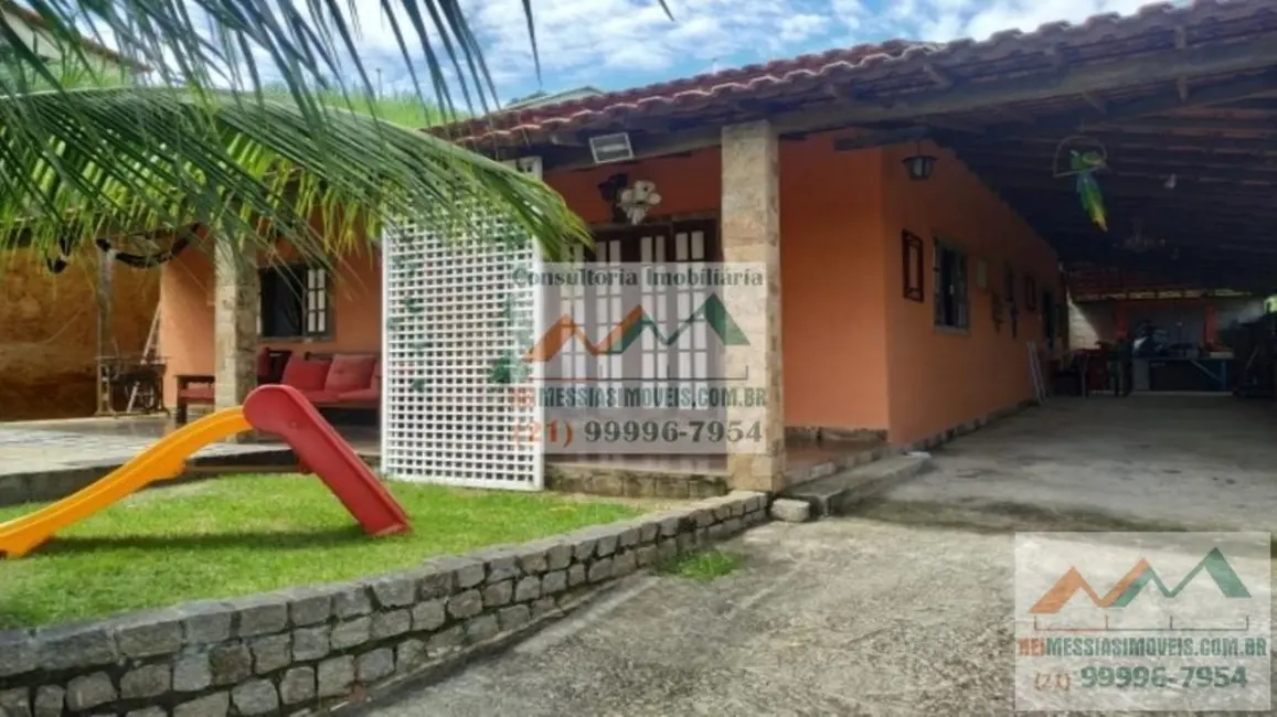 Foto 1 de Casa de Condomínio com 3 quartos à venda, 120m2 em Flamengo, Marica - RJ