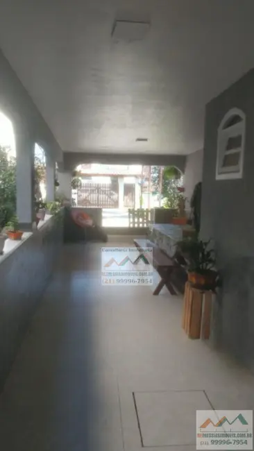 Foto 2 de Casa com 6 quartos à venda, 349m2 em Marica - RJ