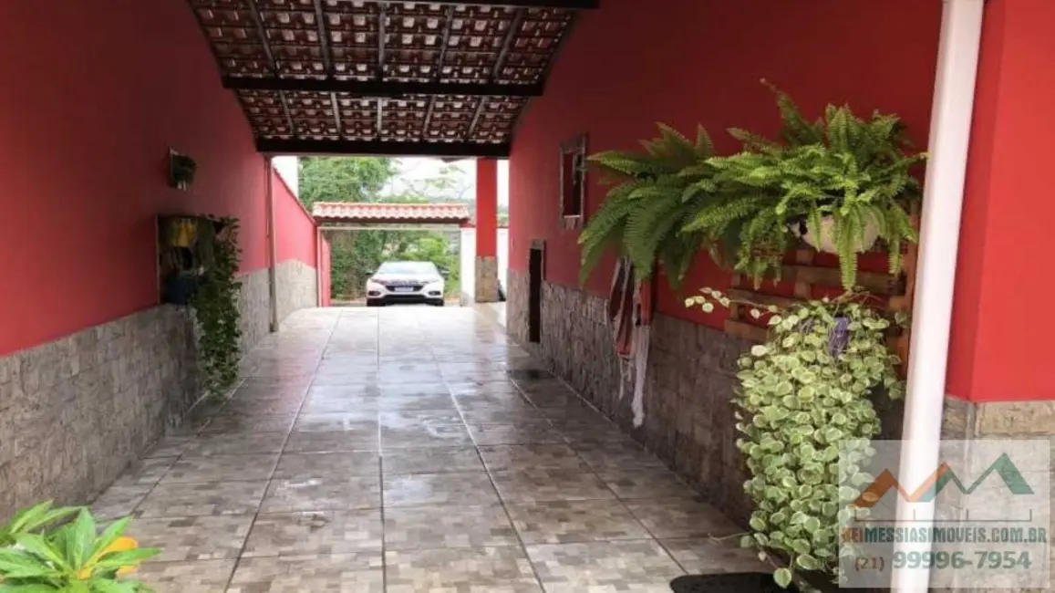 Foto 2 de Casa com 3 quartos à venda, 340m2 em Centro, Marica - RJ