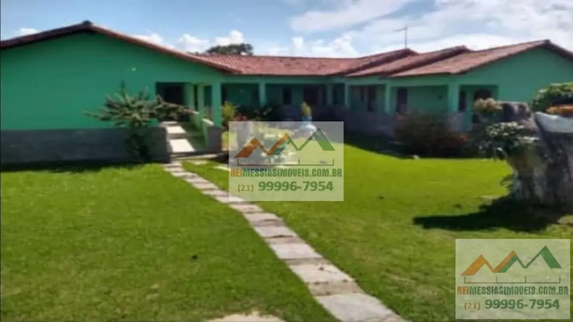Foto 3 de Casa com 12 quartos à venda, 1200m2 em Jacaroá, Marica - RJ