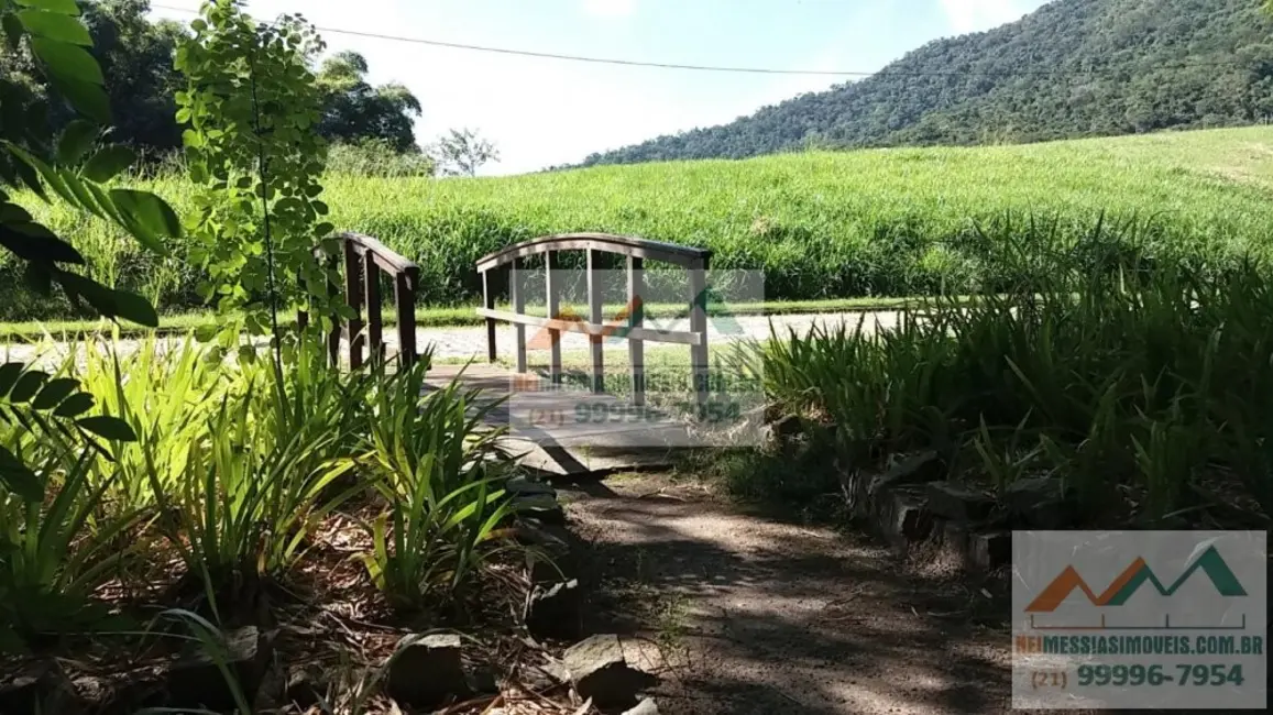 Foto 2 de Terreno / Lote à venda, 990m2 em Flamengo, Marica - RJ