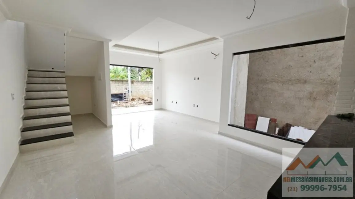 Foto 1 de Casa com 2 quartos à venda, 130m2 em Parque Nanci, Marica - RJ