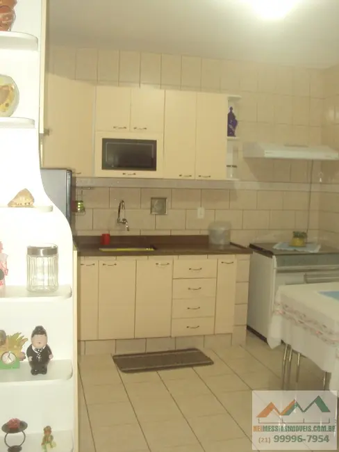 Foto 6 de Sala Comercial com 5 quartos para alugar, 250m2 em Centro, Marica - RJ