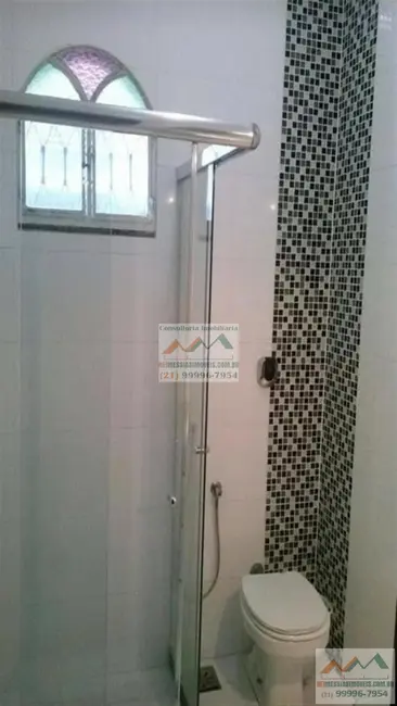 Casa com 3 quartos à venda, 180m2 em Centro, Rio Bonito - RJ - imagem 6 Foto 6 de Casa com 3 quartos à venda, 180m2 em Centro, Rio Bonito - RJ