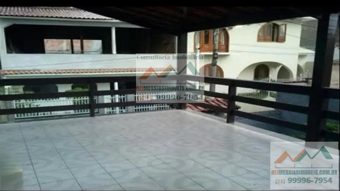 Casa com 3 quartos à venda, 180m2 em Centro, Rio Bonito - RJ - imagem 3 Foto 3 de Casa com 3 quartos à venda, 180m2 em Centro, Rio Bonito - RJ