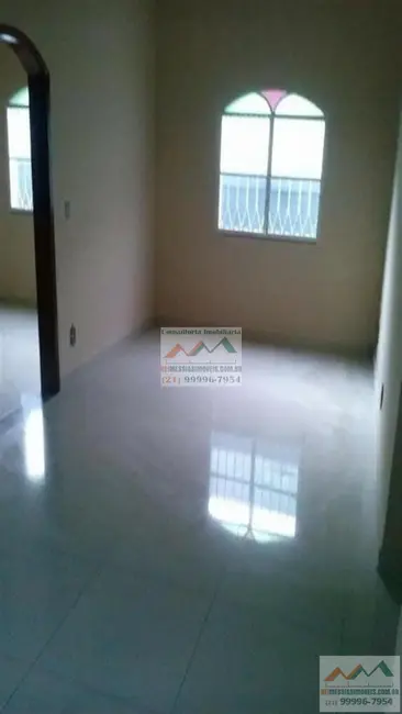 Casa com 3 quartos à venda, 180m2 em Centro, Rio Bonito - RJ - imagem 5 Foto 5 de Casa com 3 quartos à venda, 180m2 em Centro, Rio Bonito - RJ