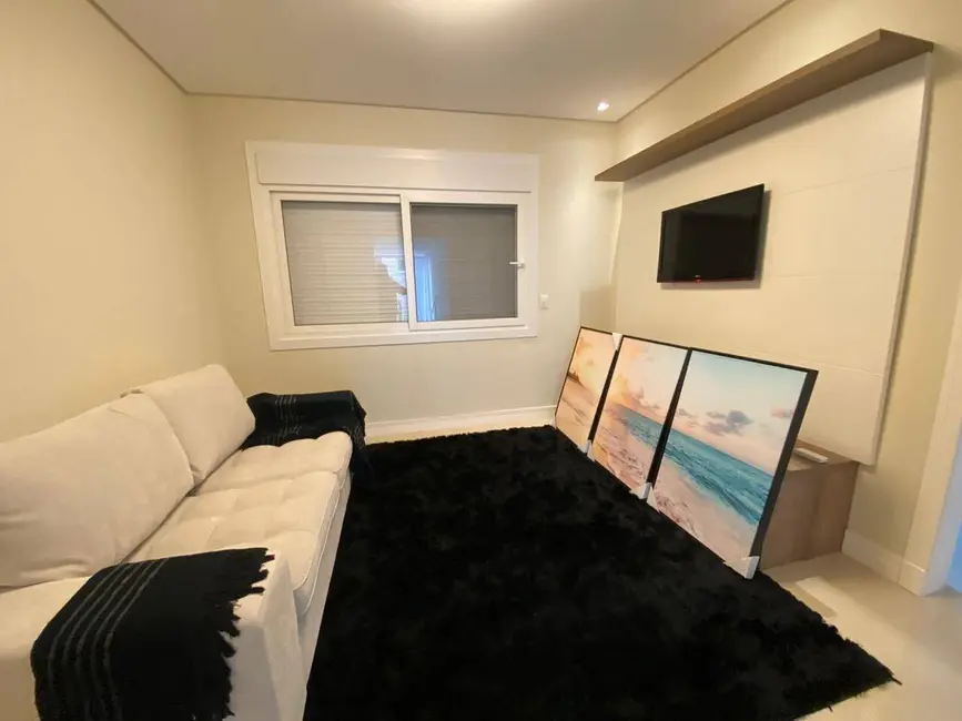 Foto 3 de Casa com 5 quartos à venda em Centro, Xangri-lá - RS