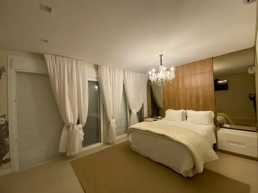 Foto 4 de Casa com 5 quartos à venda em Centro, Xangri-lá - RS