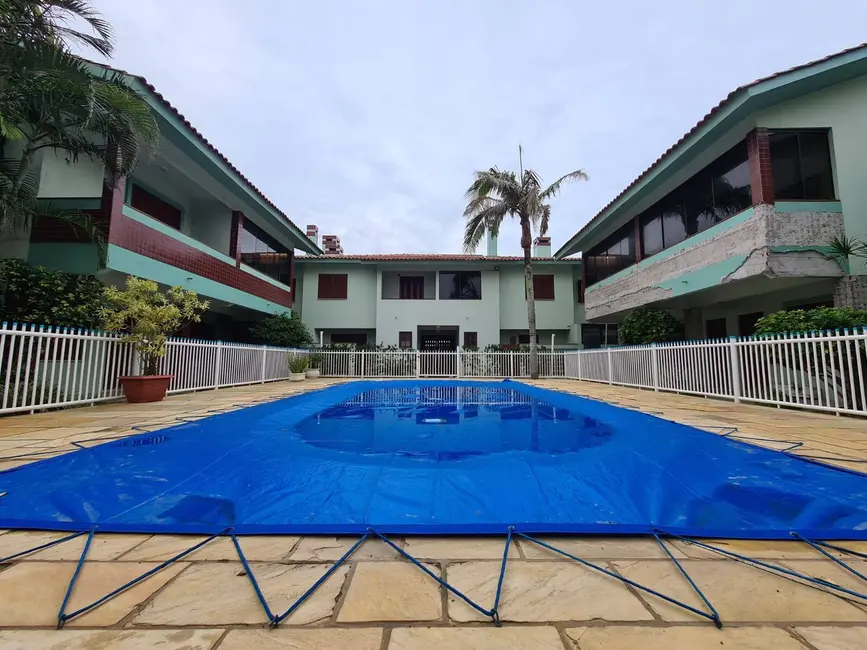 Casa com 3 quartos à venda, 110m2 em Centro, Xangri-lá - RS - imagem 5 Foto 5 de Casa com 3 quartos à venda, 110m2 em Centro, Xangri-lá - RS