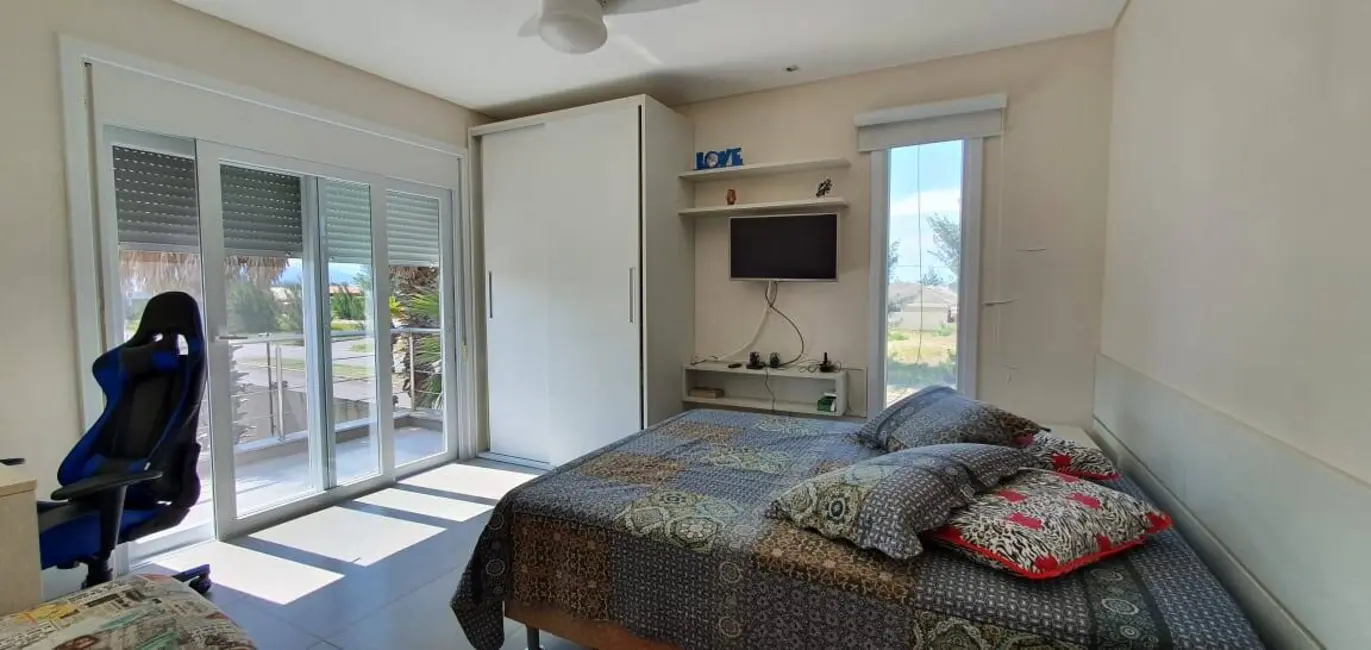 Foto 9 de Casa com 4 quartos à venda em Osorio - RS