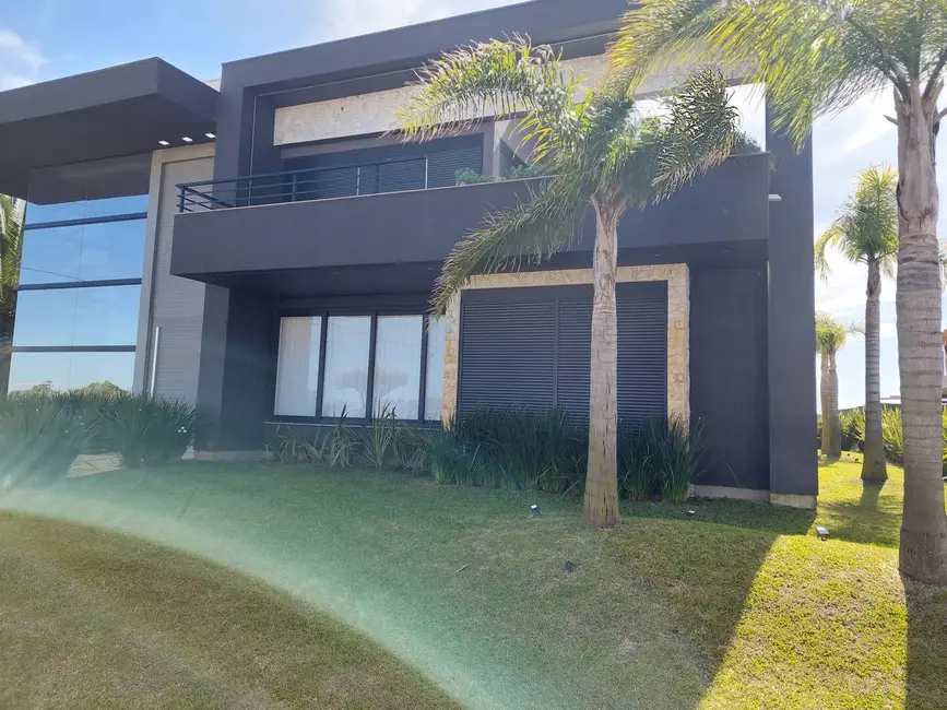 Foto 2 de Casa com 4 quartos à venda em Osorio - RS