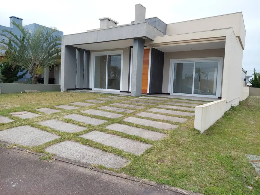 Foto 1 de Casa com 4 quartos à venda em Osorio - RS